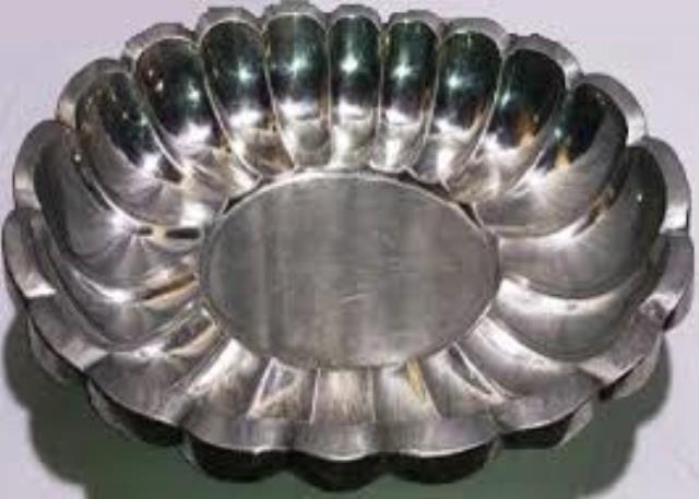 Rental store for scalloped platter and clam shell pewter in Snohomish County
